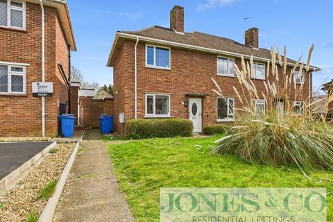 1 bedroom in a house share to rent - Savery Close