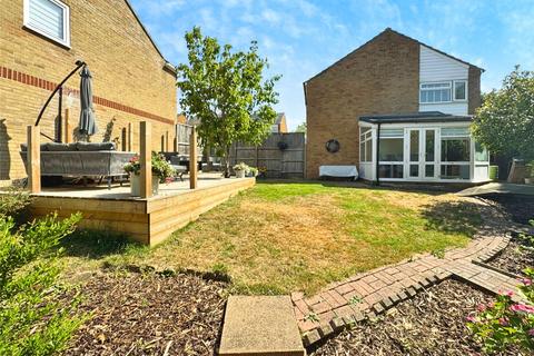 48 Paddock Mead, Harlow, CM18 7RR