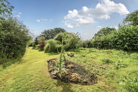 3 bedroom detached bungalow for sale, Llandeilo CARMARTHENSHIRE