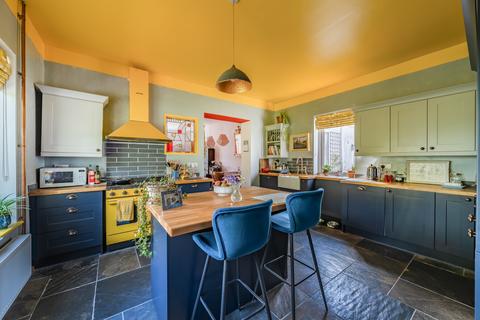 3 bedroom detached bungalow for sale, Llandeilo CARMARTHENSHIRE