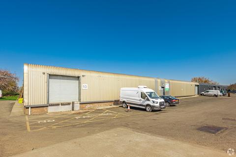 Warehouse to rent - Pitreavie Way Dunfermline KY11 8UN