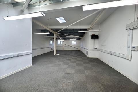 Office to rent, 15-16 Palmer St Frome BA11 1DS