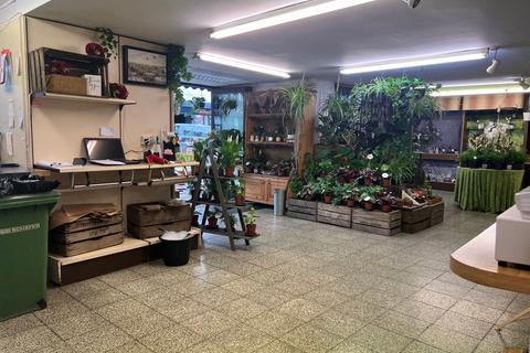 Retail property (high street) for sale, 116 High St Street BA16 0EW