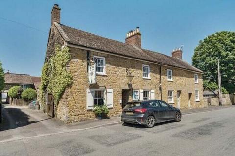 Retail property (high street) for sale, 1 South St Castle Cary BA7 7ET