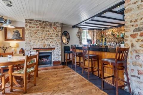 Retail property (high street) for sale, 1 South St Castle Cary BA7 7ET