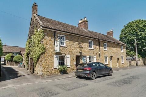 Retail property (high street) for sale, 1 South St Castle Cary BA7 7ET