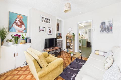 undefined, Larput Place, Cheltenham, Gloucestershire, GL50