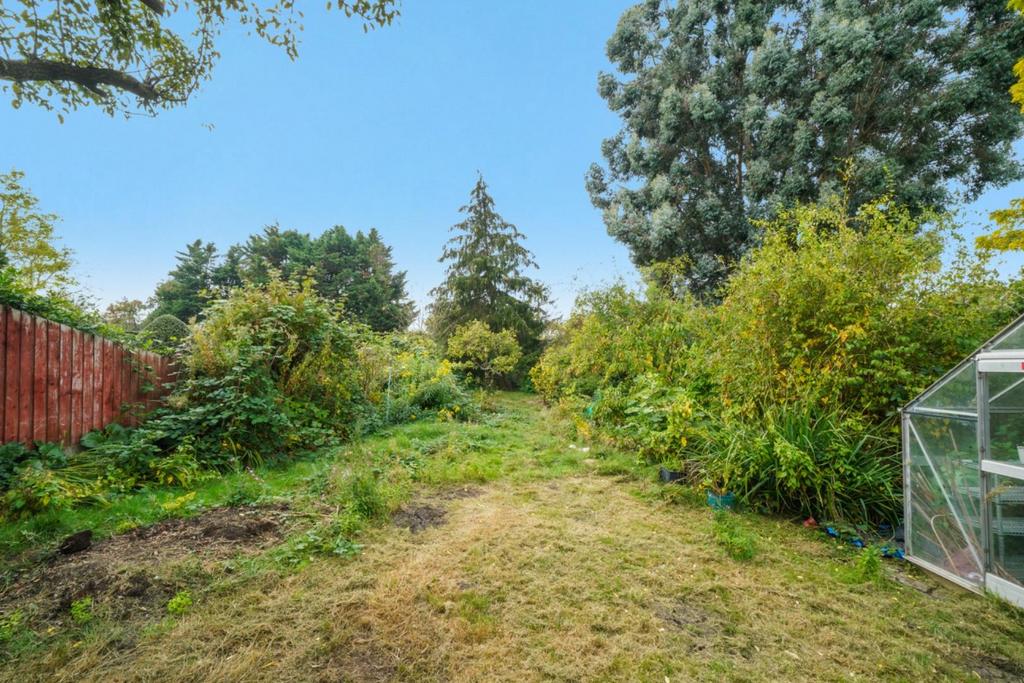 14 Lapstone Gardens - GRL7h N5im0w J0 Jyvjag C.jpg