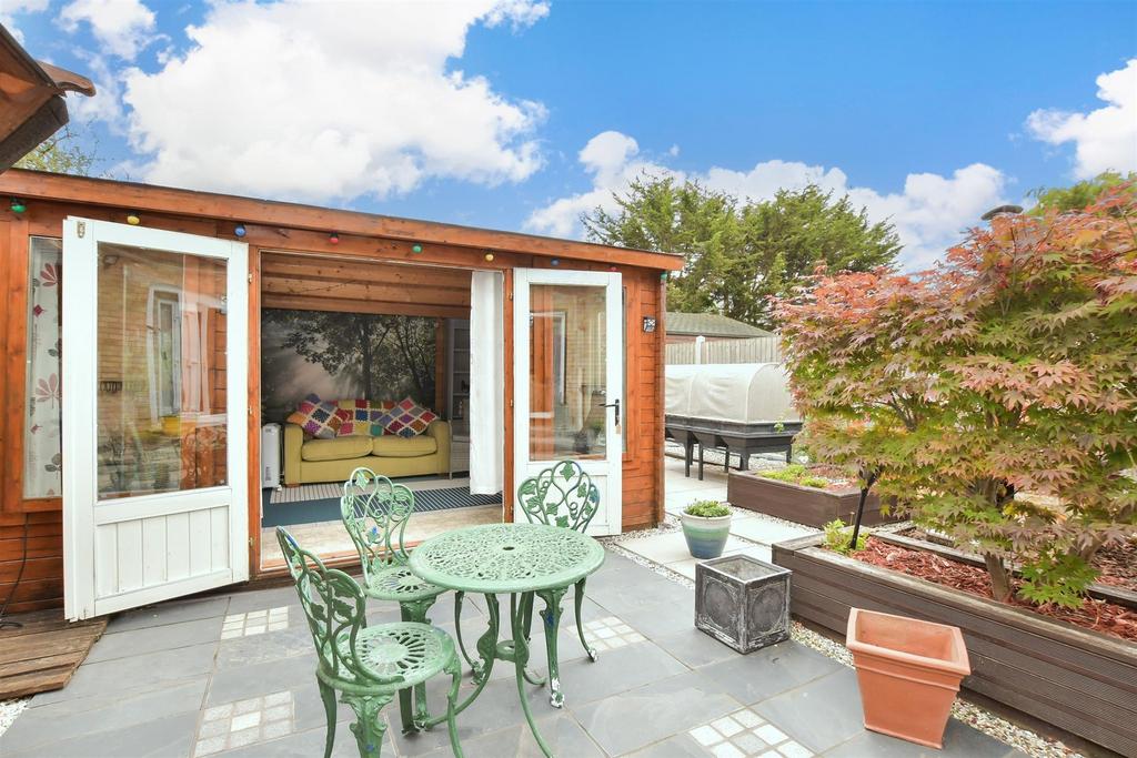 Patio / Decking