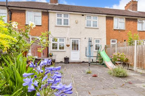3 bedroom terraced house for sale, Bentry Road, Dagenham, Essex