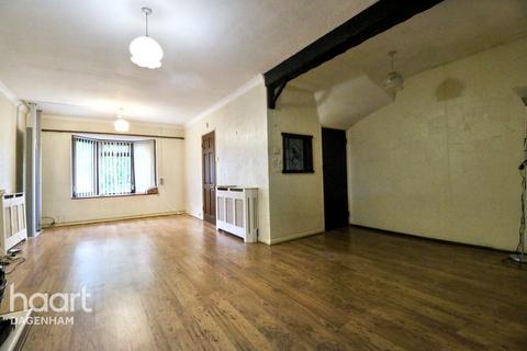 2 bedroom terraced house for sale, Kingsmill Gardens, Dagenham