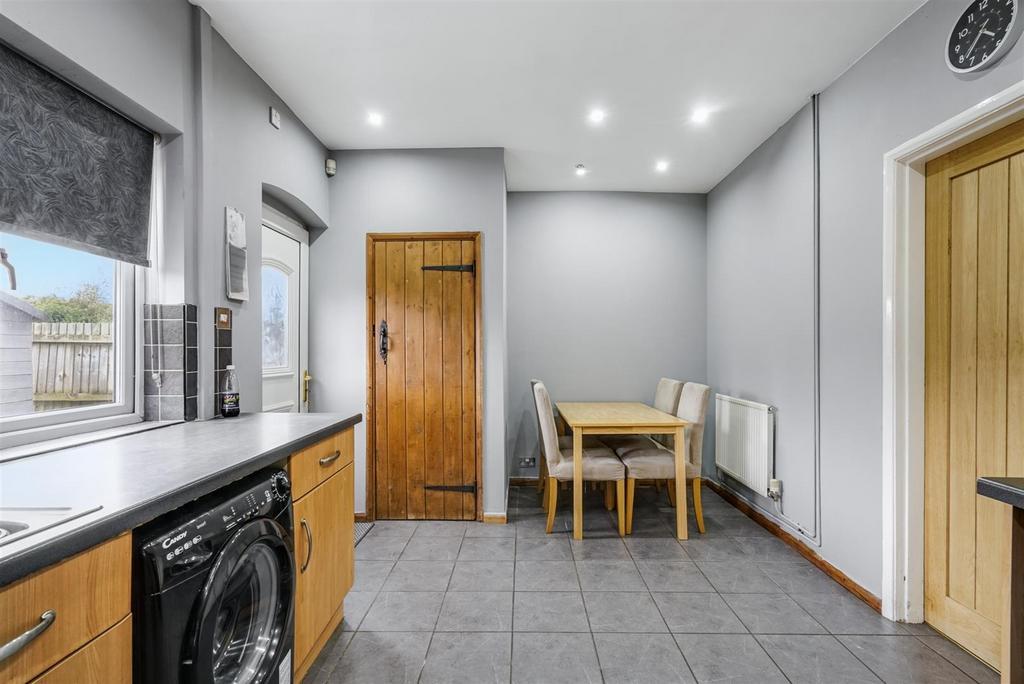 Dining Kitchen