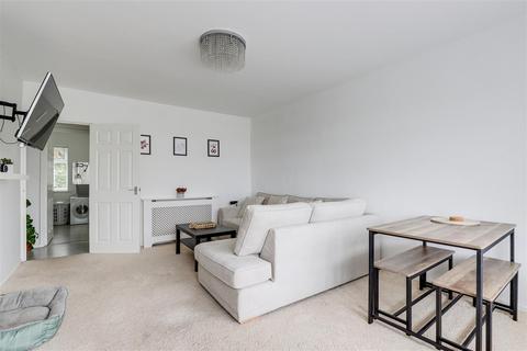 2 bedroom maisonette for sale, Colwick Lodge, Carlton NG4