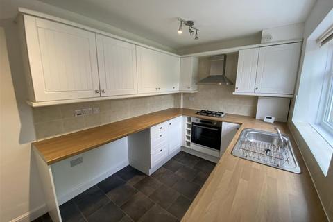 2 bedroom cottage to rent, Carr House Lane, Shelf, Halifax