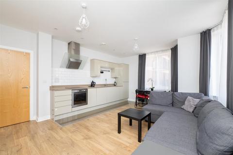 2 bedroom flat for sale, Sutton Court Road, Sutton