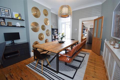 3 bedroom terraced house for sale, Marine Approach, South Shields