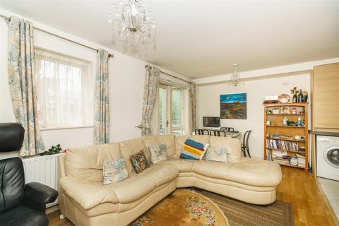 2 bedroom apartment for sale, Spice Court, Colindale, London, NW9