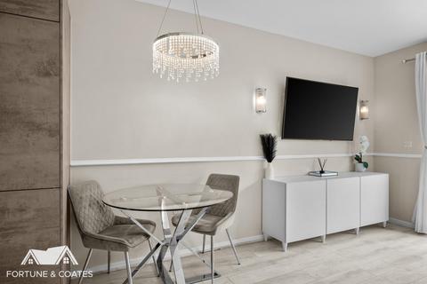 35 Chiron Square, Harlow, CM18 7FS