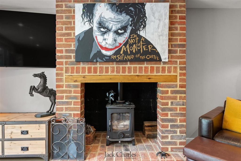 Curtis Stables 24.jpg