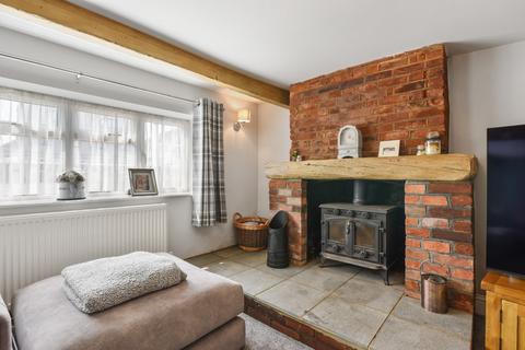 4 bedroom detached house for sale, The Street, Bapchild, Sittingbourne, ME9
