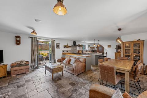 1, Lightwood Farm Barns Ashbourne Road, Cheadle, Stoke-on-trent, ST10 1SJ