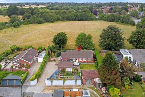 3 bedroom detached bungalow for sale, Fordlands Crescent, Fulford, York