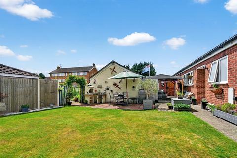 3 bedroom detached bungalow for sale, Fordlands Crescent, Fulford, York