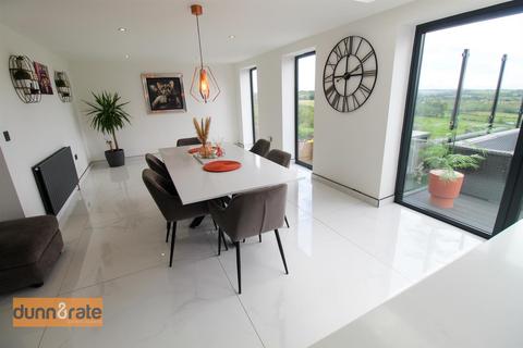 5 bedroom semi-detached house for sale, Ash Bank Road, Stoke-On-Trent ST9