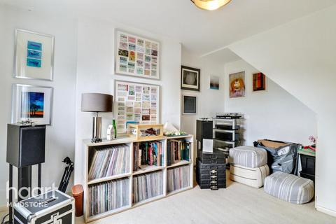 Prospect Place, Maidstone