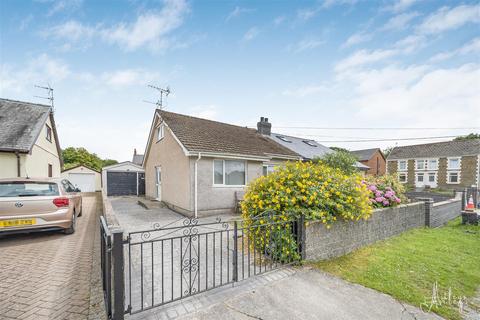 2 bedroom semi-detached bungalow for sale, Riverside, Llanmorlais, Swansea