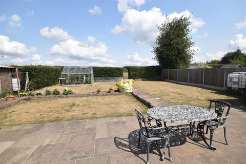 undefined, Brooke Close, Balderton, Newark