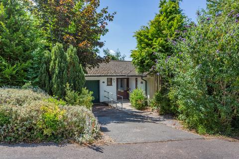3 bedroom bungalow for sale, Hook Close, Osbaston, Monmouth