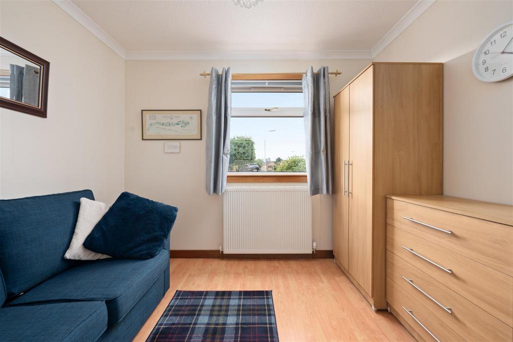 22 Glen Cova Crescent007.JPG