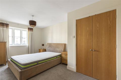 2 bedroom apartment to rent, Victory Place, London, E14