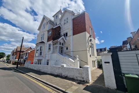 Elphinstone Road, Hampshire PO5