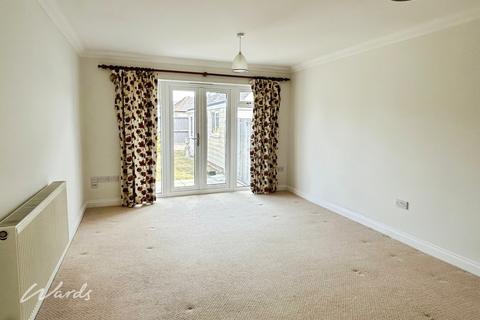 2 bedroom detached bungalow to rent, Alvis Avenue Herne Bay CT6