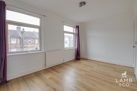 126 Dudley Road, Clacton-on-sea, CO15 3DH