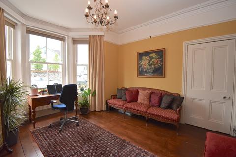 23 Latimer Road, Llandeilo, SA19 6HS