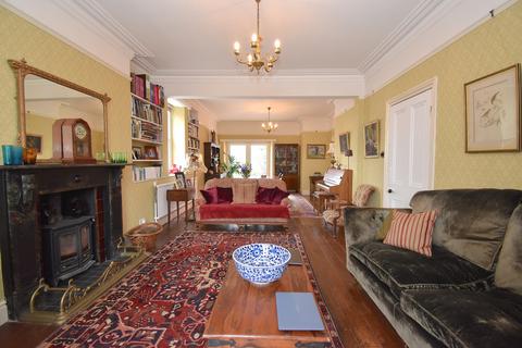 23 Latimer Road, Llandeilo, SA19 6HS