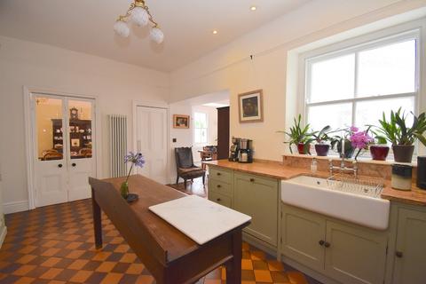 23 Latimer Road, Llandeilo, SA19 6HS