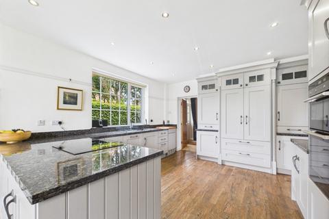 5 bedroom detached house for sale, Wold View Road South, Driffield, YO25 6RR