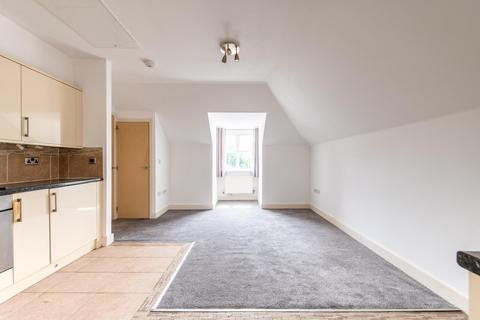 2 bedroom apartment for sale, St. Ronans View, Dartford