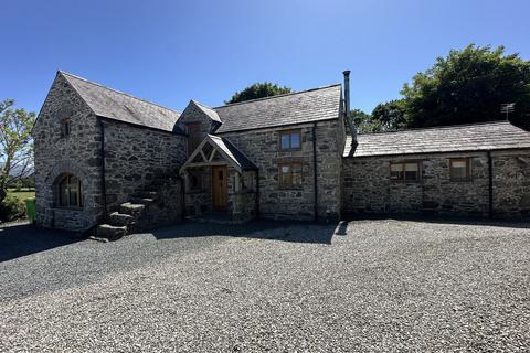 3 bedroom detached house for sale, Hologwyn, Llanddaniel Nr Gaerwen, Anglesey, LL60