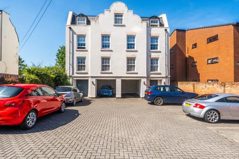 undefined, Upper Cambrian Road, Chester, Cheshire