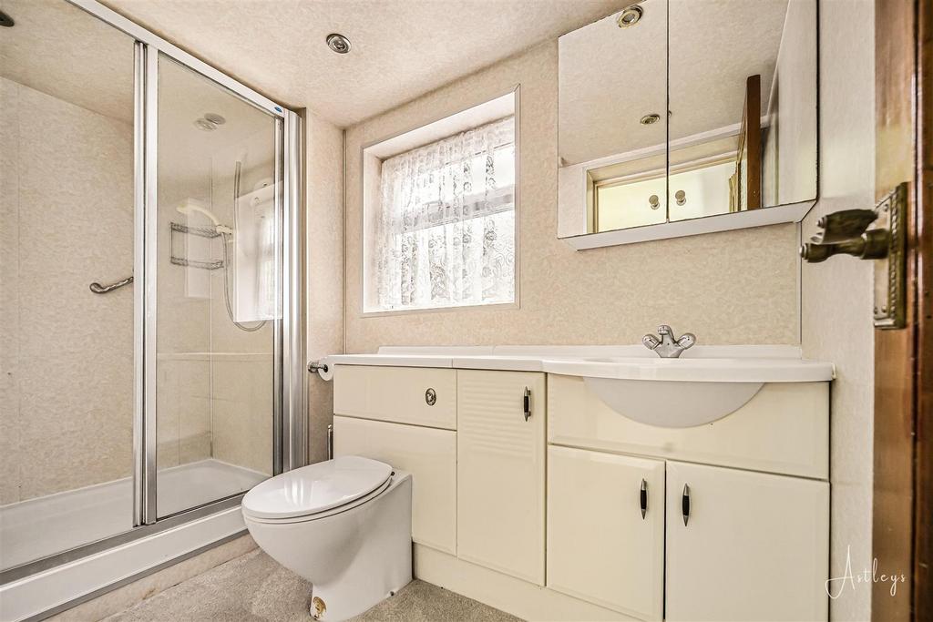 En-suite Shower Room