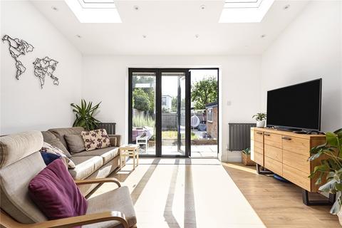 35 Godfrey Avenue, Twickenham, TW2 7PE
