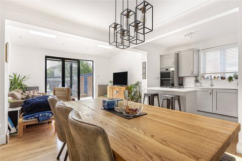 35 Godfrey Avenue, Twickenham, TW2 7PE