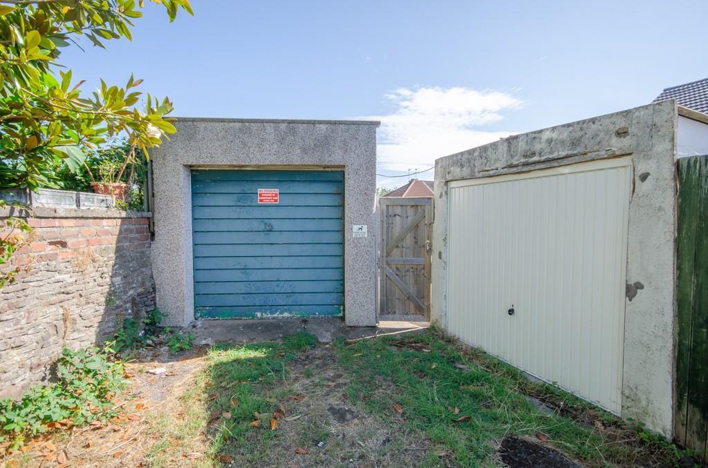 Garage.jpg