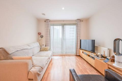 1 bedroom flat for sale, Explorers Court, Canary Wharf, London, E14