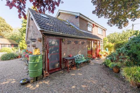 3 bedroom detached house for sale, Pouy Street, Saxmundham IP17